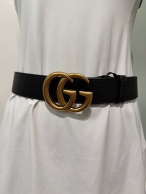 Gucci Black Leather Belt with Antique Gold Double G Buckle